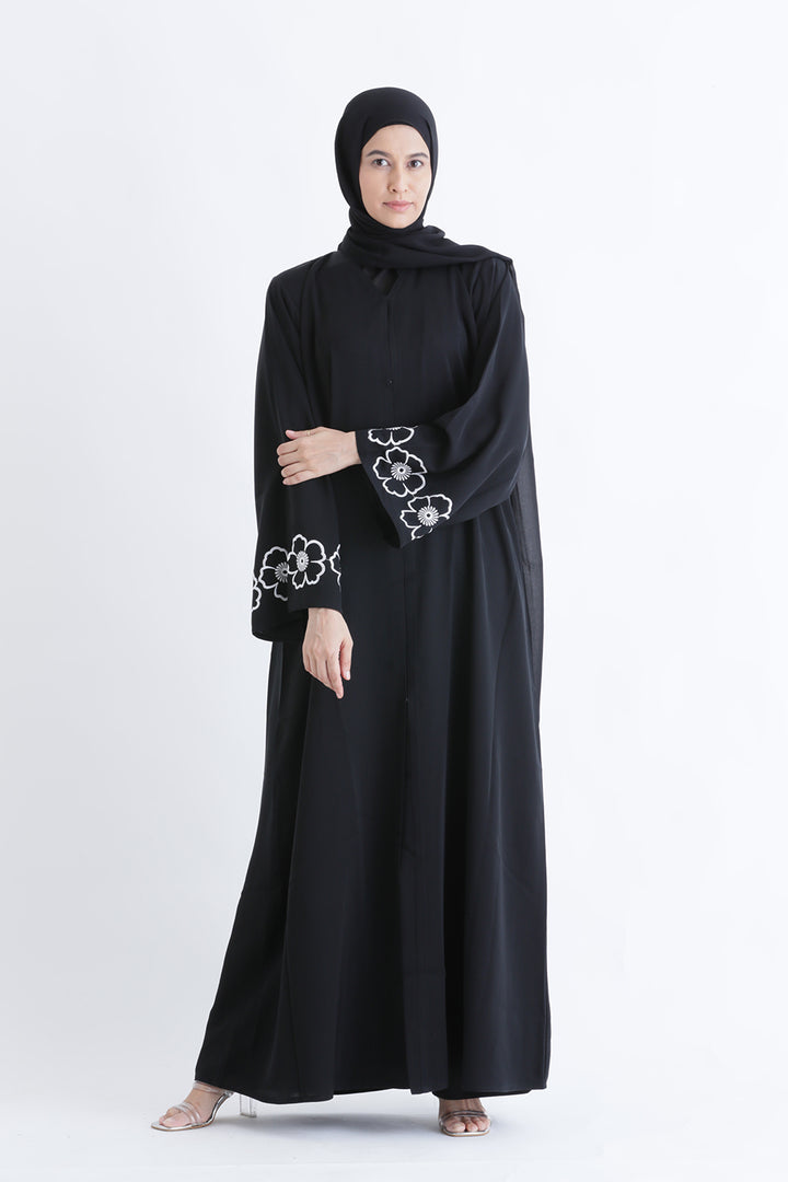 Classic Charm Buttoned Abaya Size 54
