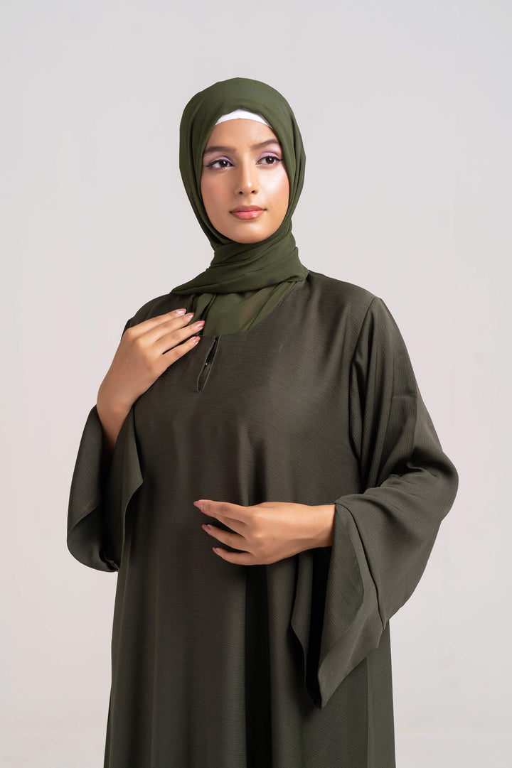 Willow Charm Closed Abaya Size 56