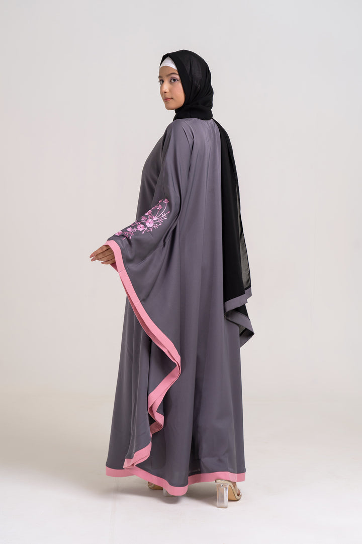 Blush Horizon Batwing Abaya Size 52