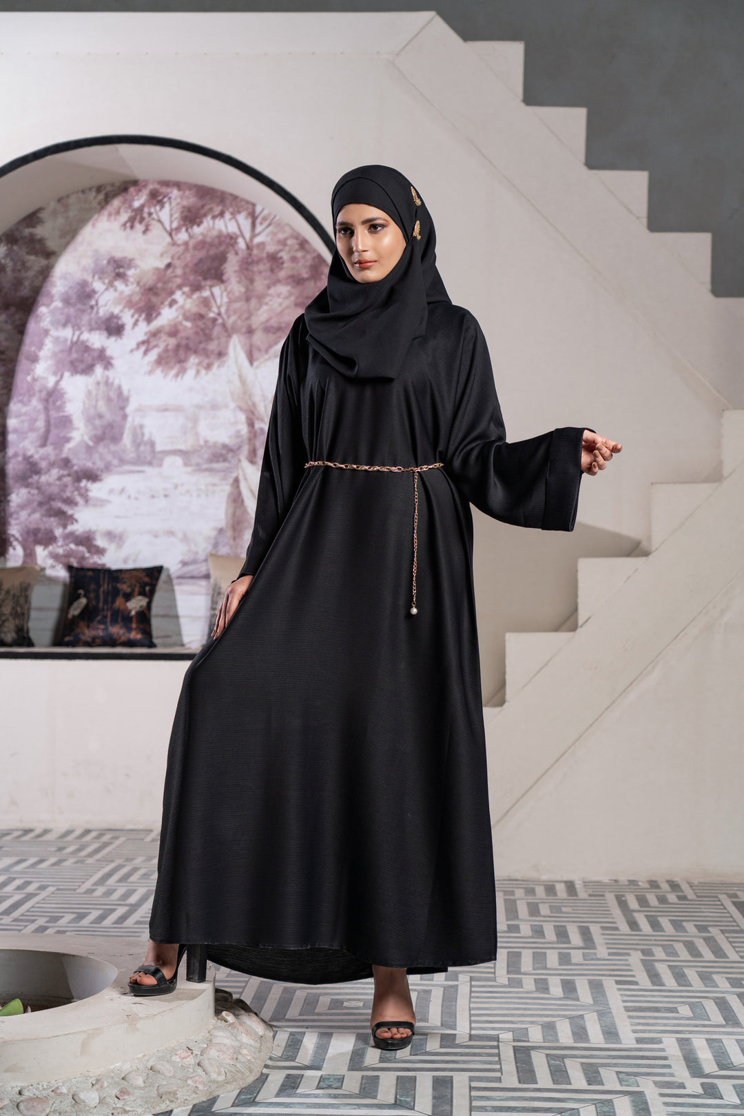 Ece Black Closed Abaya Size 50