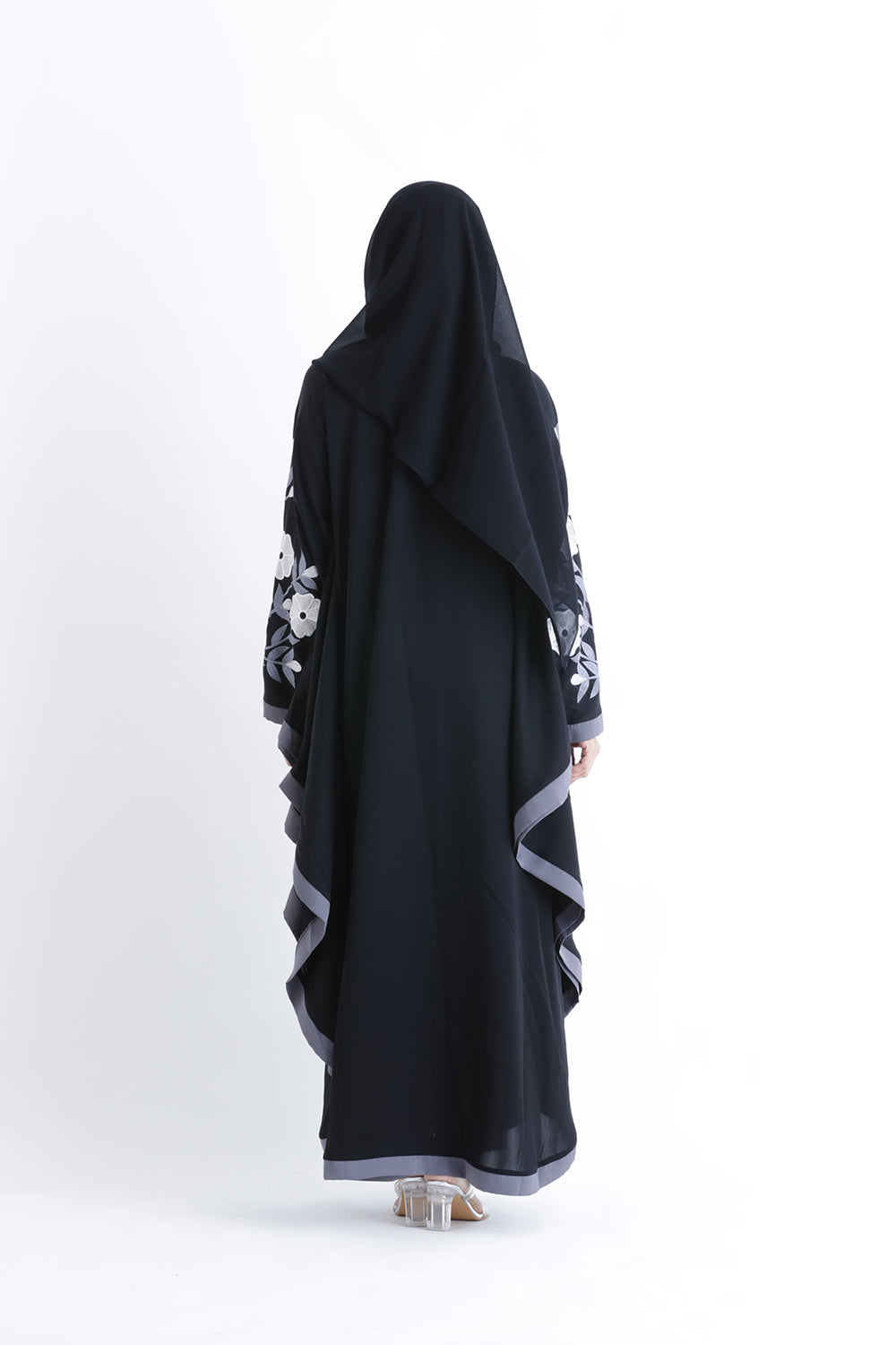 Embroidered Farasha Kaftan Abaya Size 60