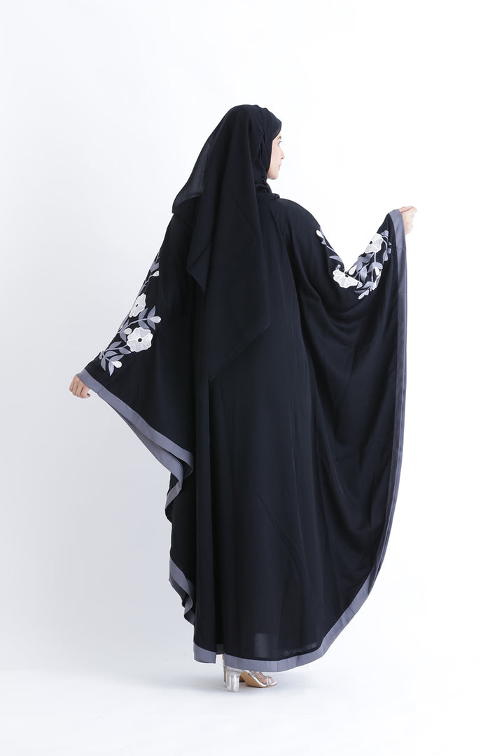 Embroidered Farasha Kaftan Abaya Size 58