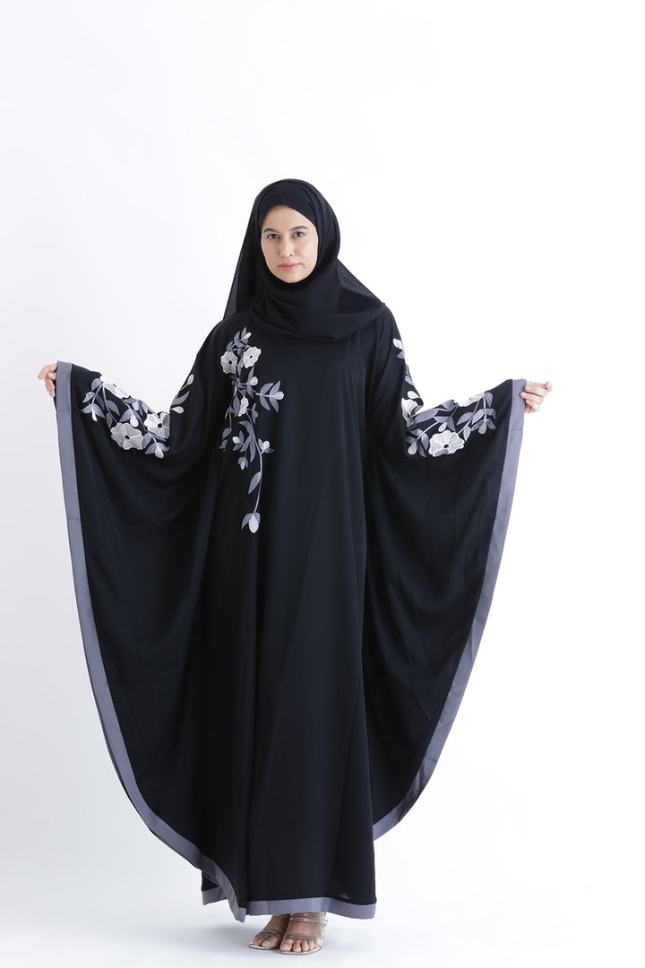 Embroidered Farasha Kaftan Abaya