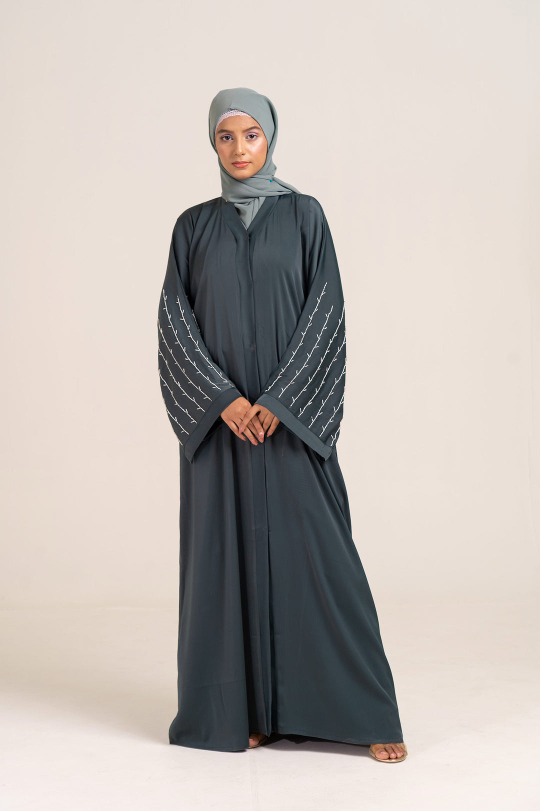 Beaded Forest Buttoned Abaya Size 56