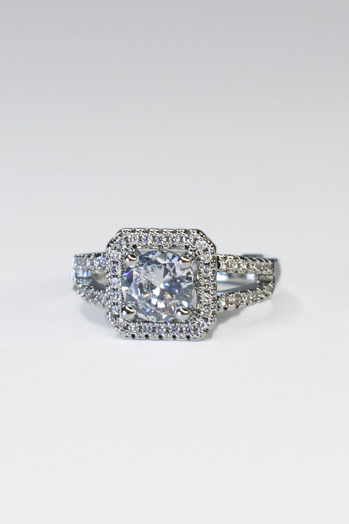 Square Crystal Ring Size M