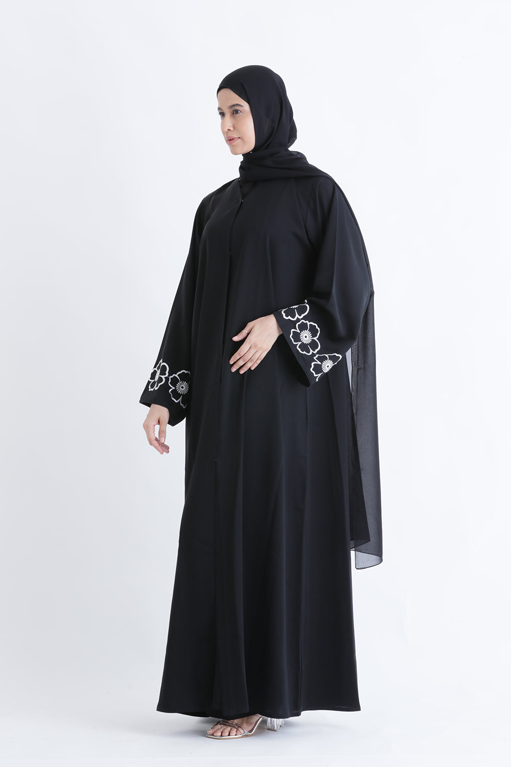 Classic Charm Buttoned Abaya Size 58