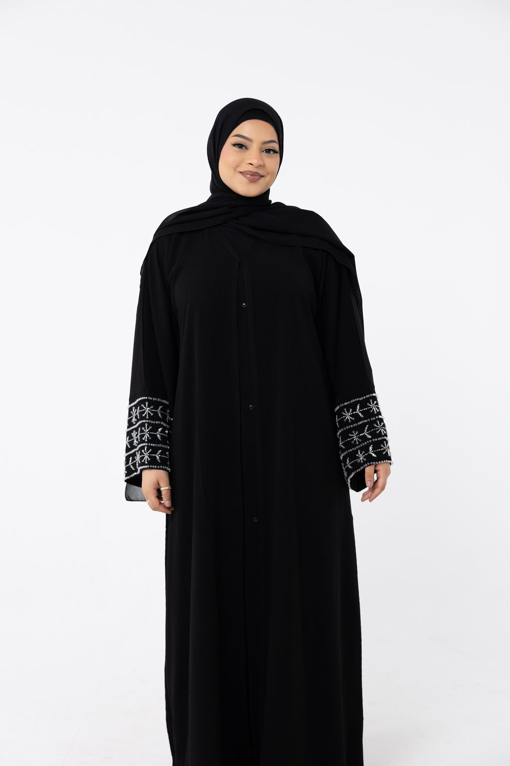 Foncé Black Buttoned Abaya