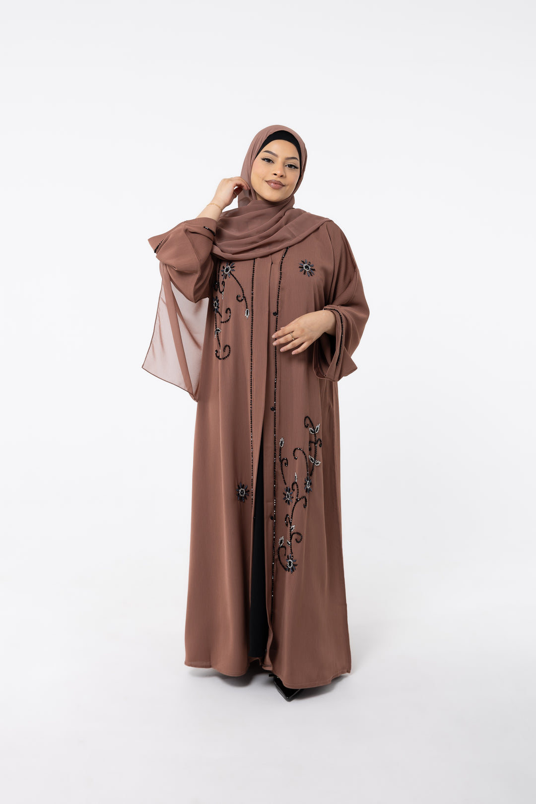 Cyra Deluxe closed Abaya