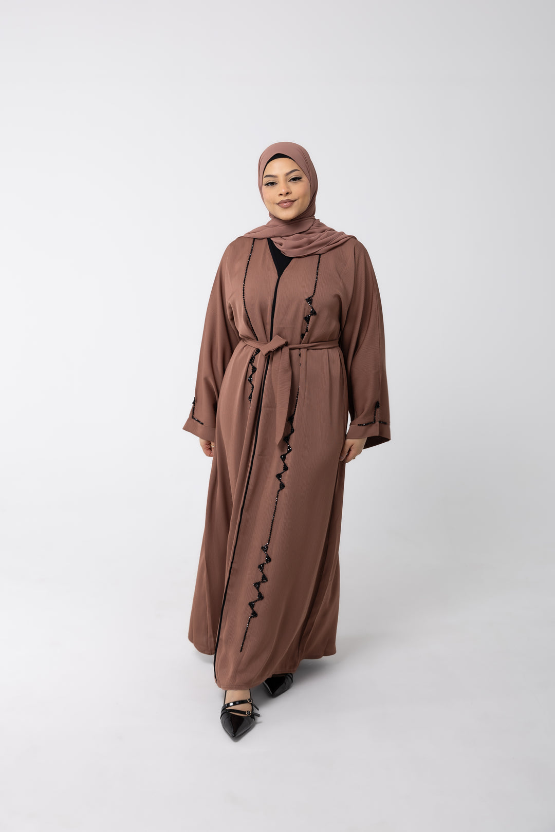 Cyra Deluxe closed Abaya