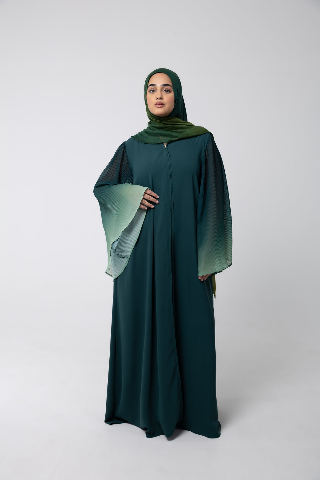 Open Face Robe Emerald Open Robe - Button-Free and Bell Crinkle Sleeves – SMAMZ Limited