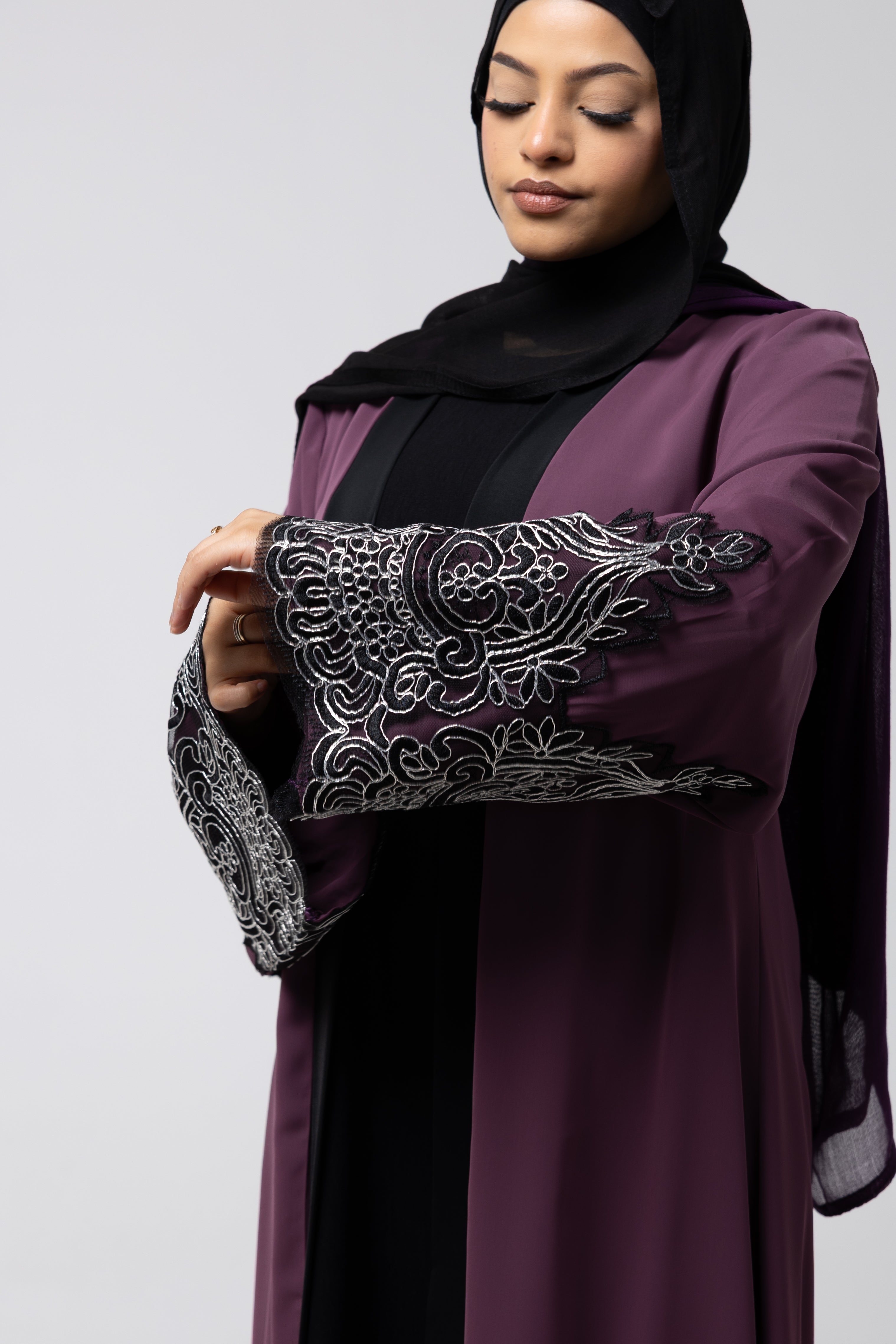 Noor Net Luxe Robe