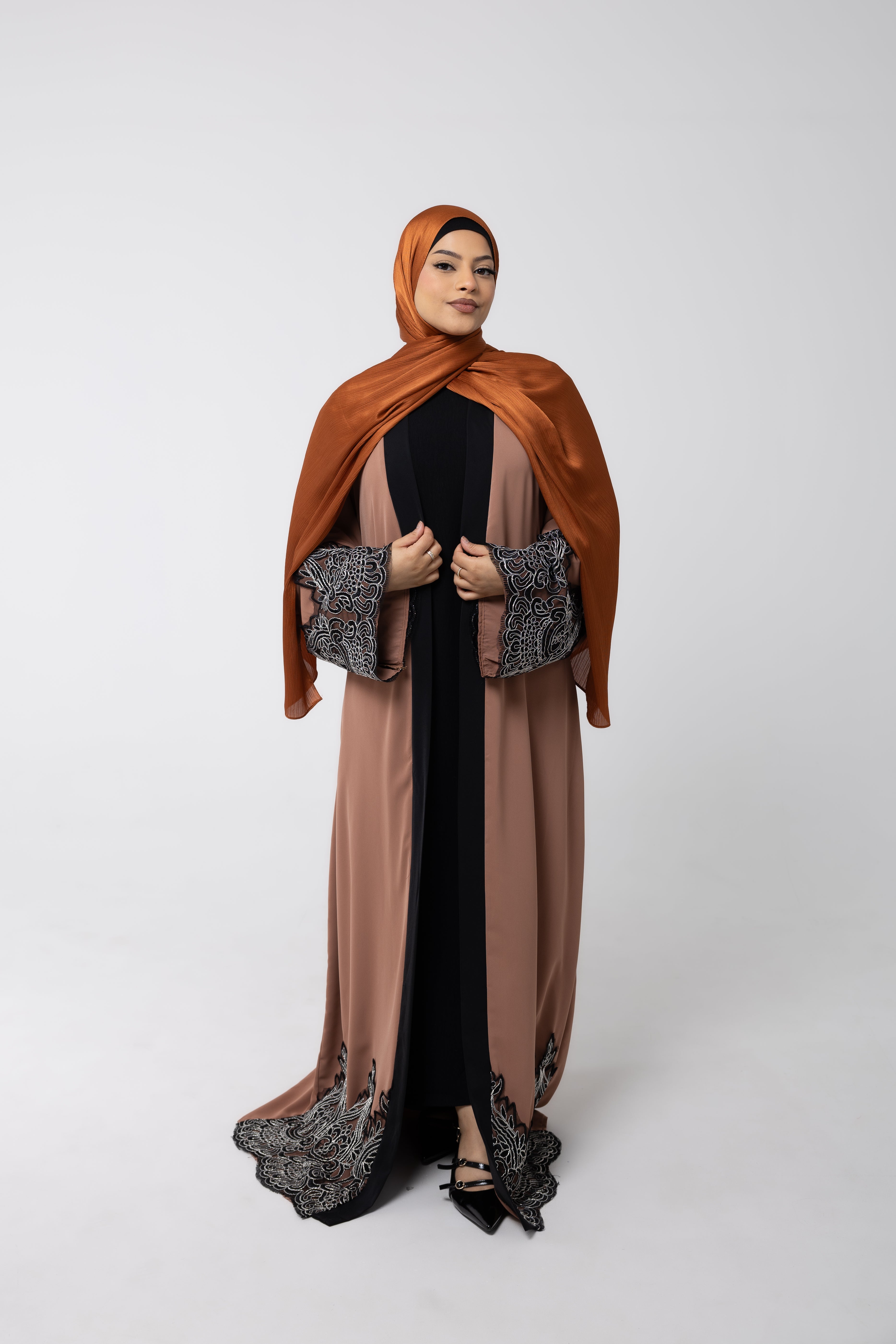 Noor Net Luxe Robe