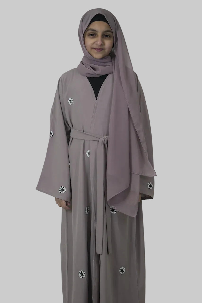girl abaya