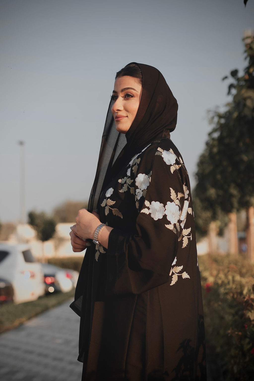 Awra Black Embroidered Abaya Size 54