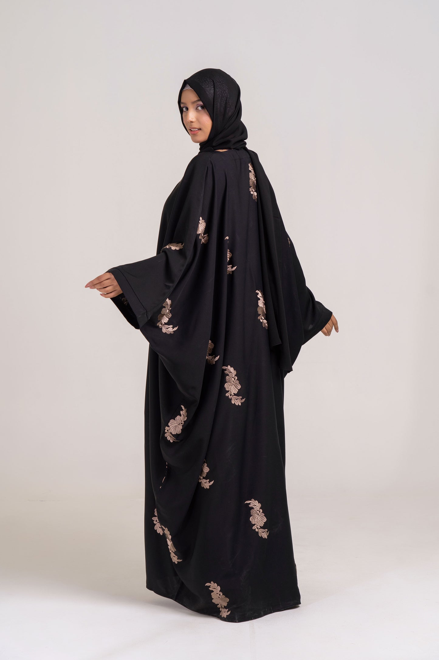 Golden Eclipse Batwing Abaya