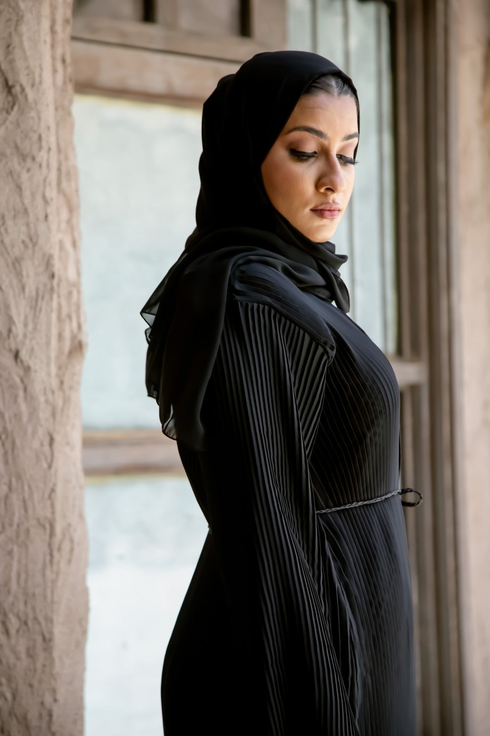 Black Crinkle Open Abaya Size 54
