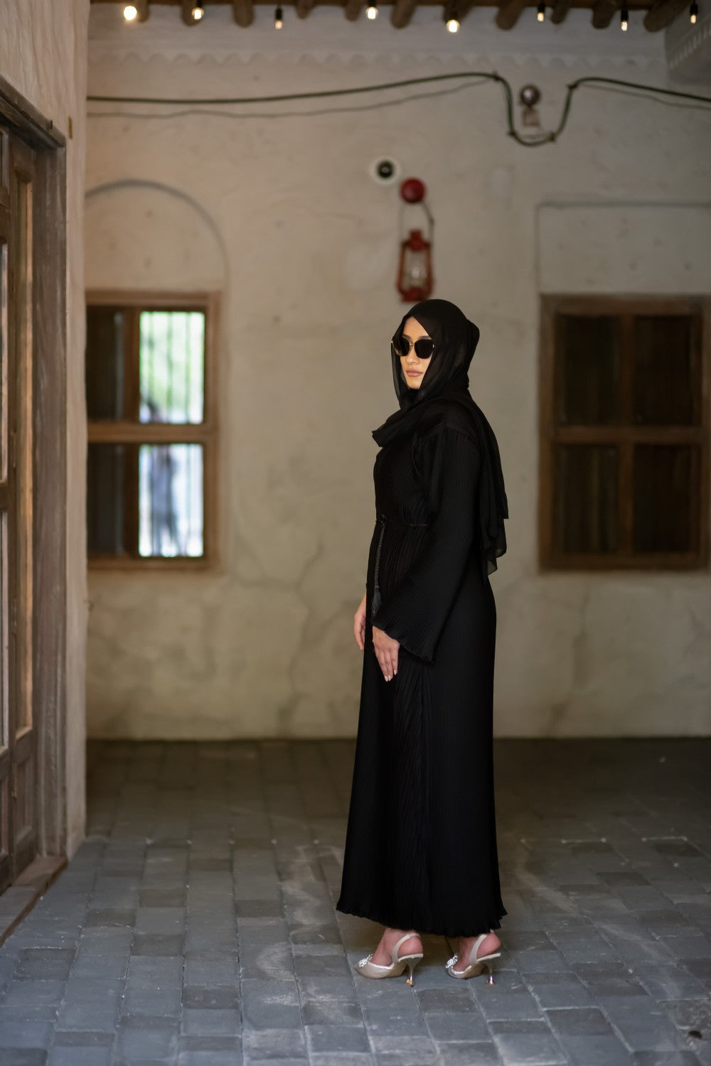 Black Crinkle Open Abaya  