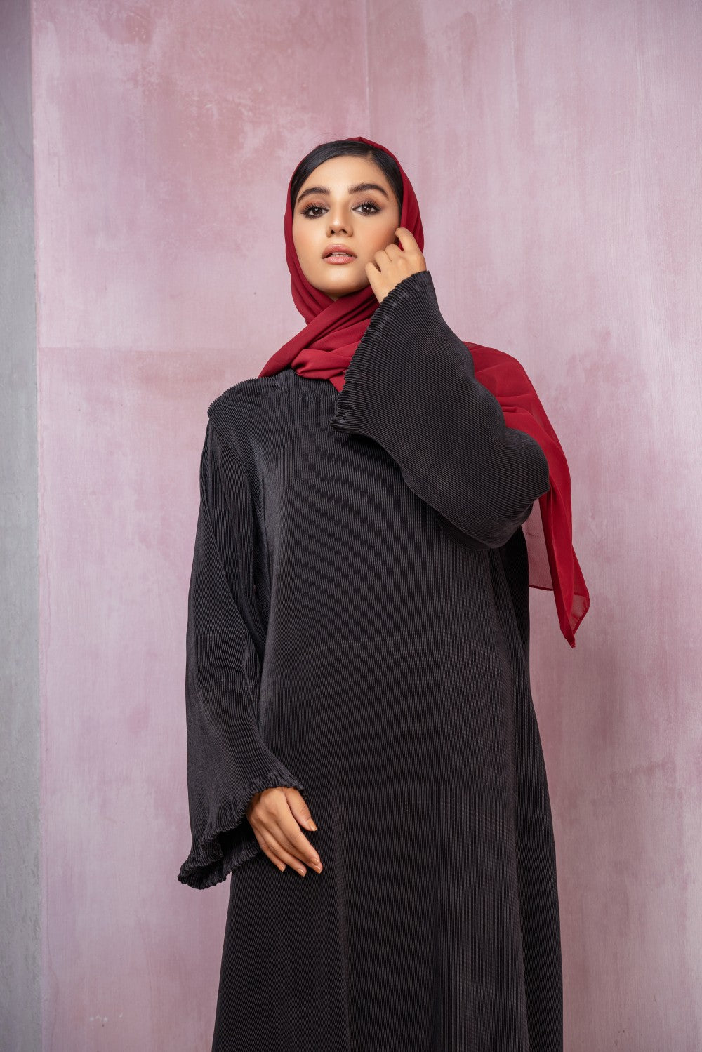 Black Crinkle Abaya Size L
