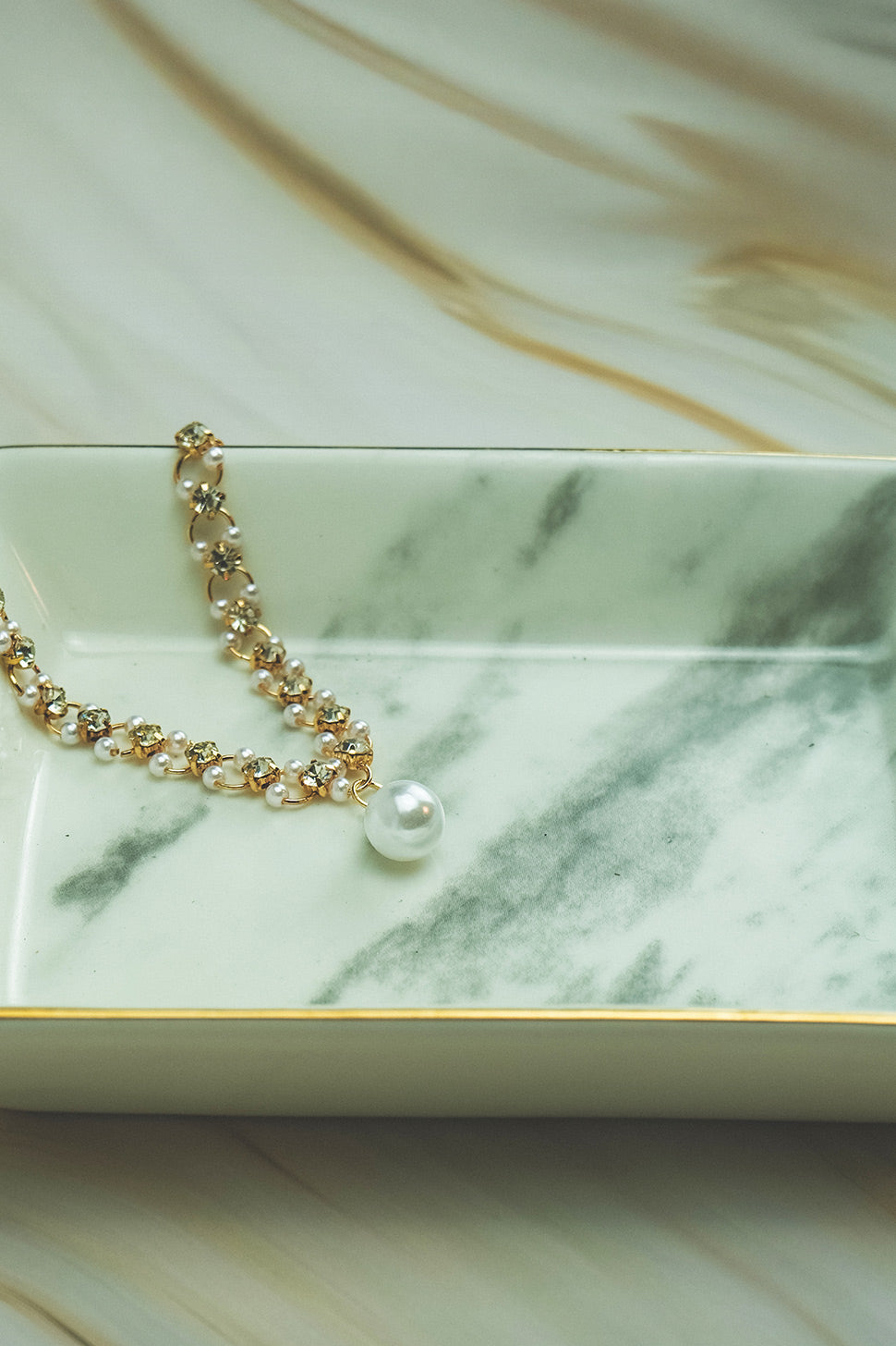 Elegant Pearl & Crystal Link Bracelet  