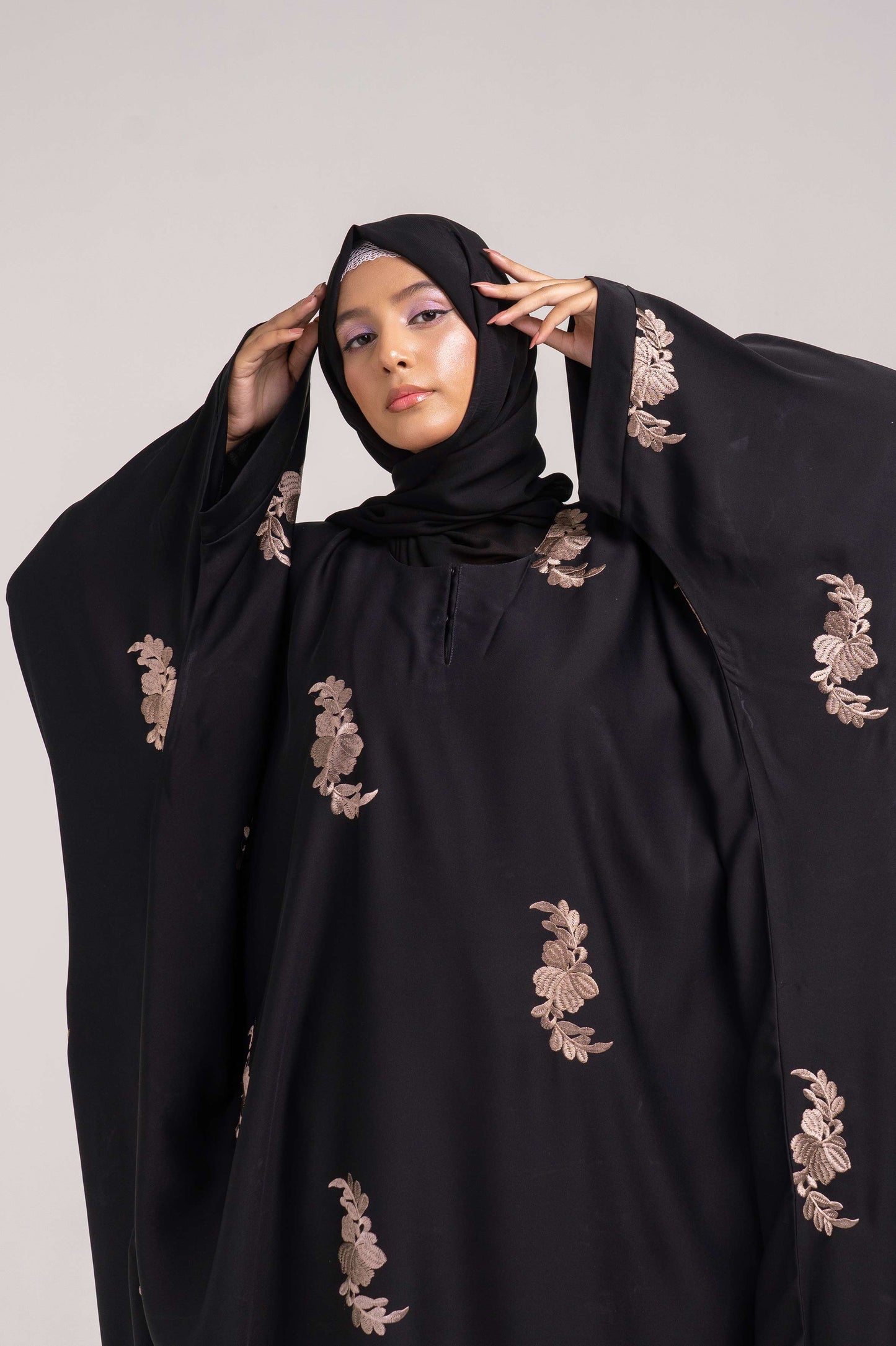 Golden Eclipse Batwing Abaya