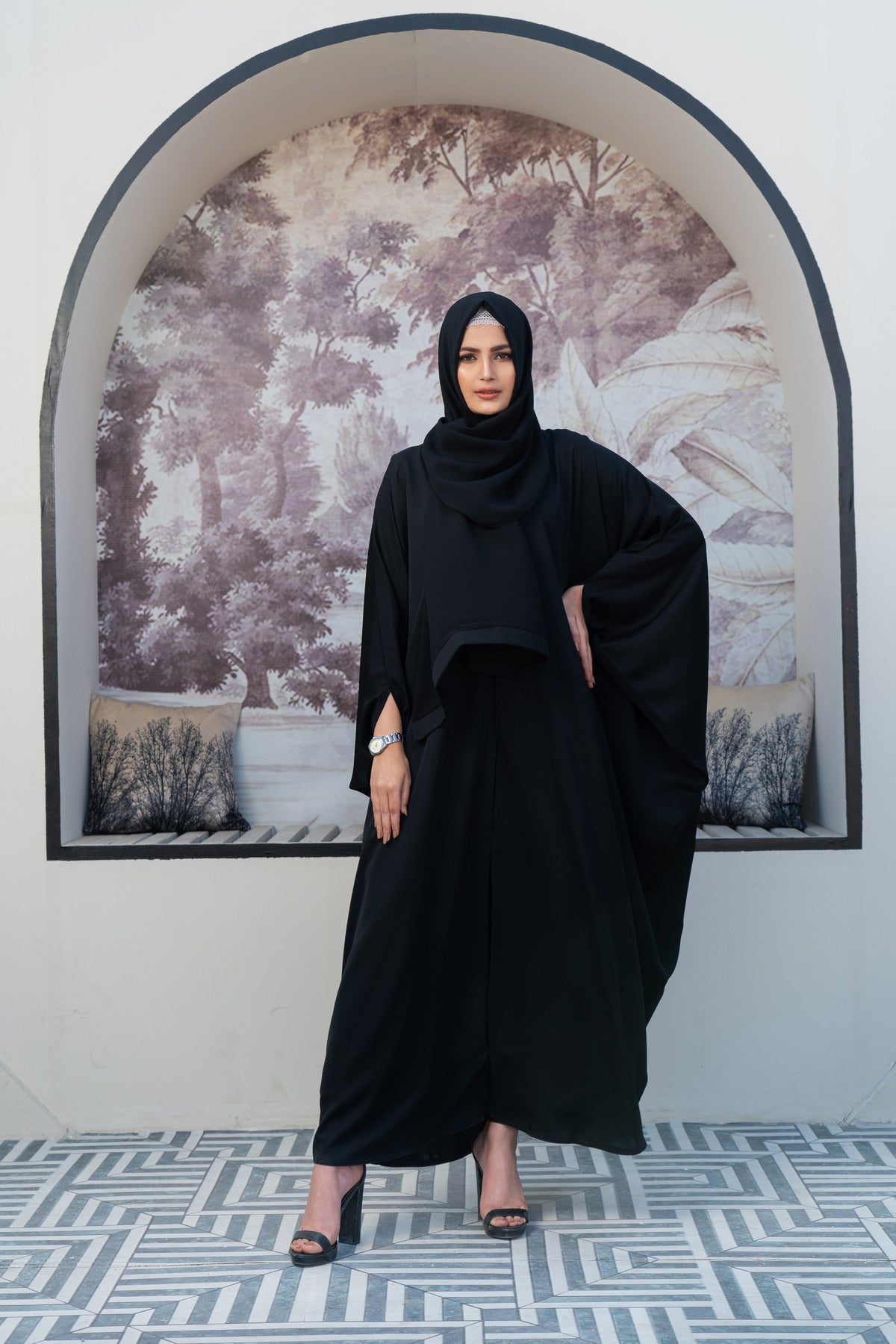 Alesya Plain Black Abaya Size 50