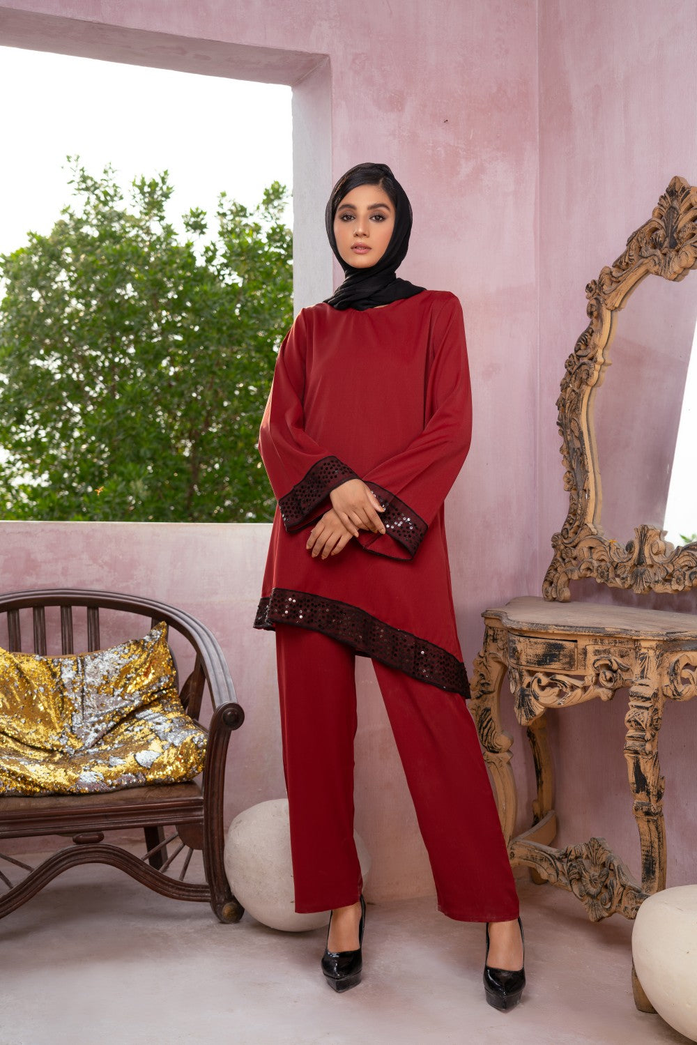 Elegant Sequined Set