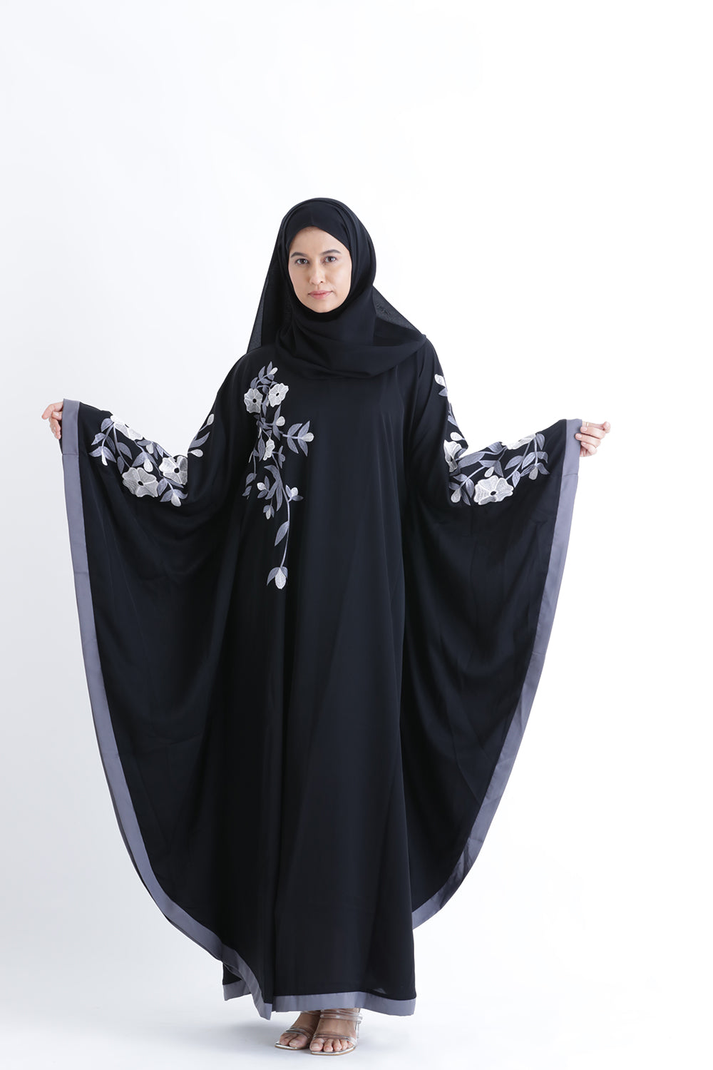Embroidered Farasha Kaftan Abaya  