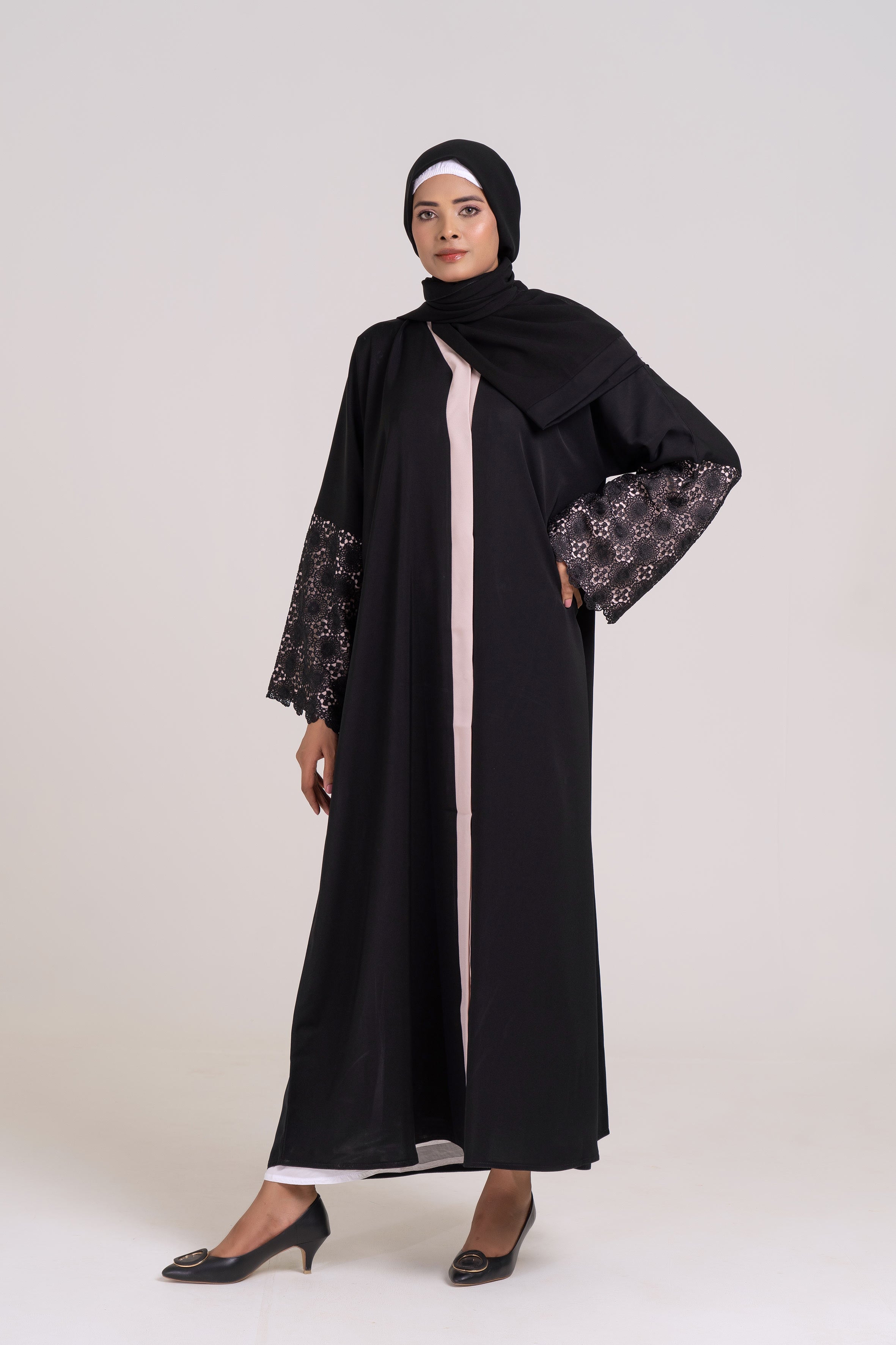 Lunar Grace Buttoned Abaya Size 52
