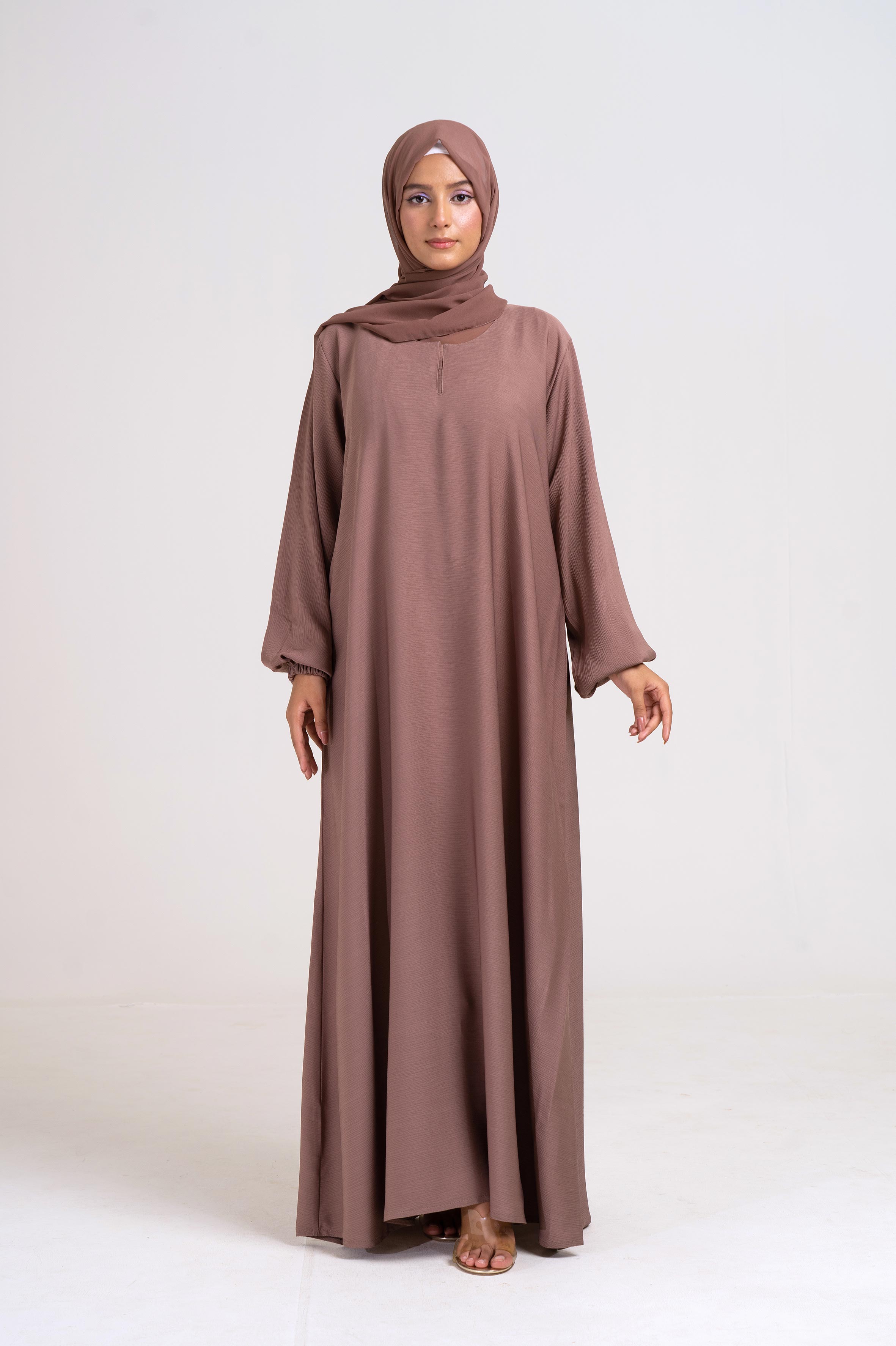 Caramel Sands Closed Abaya  