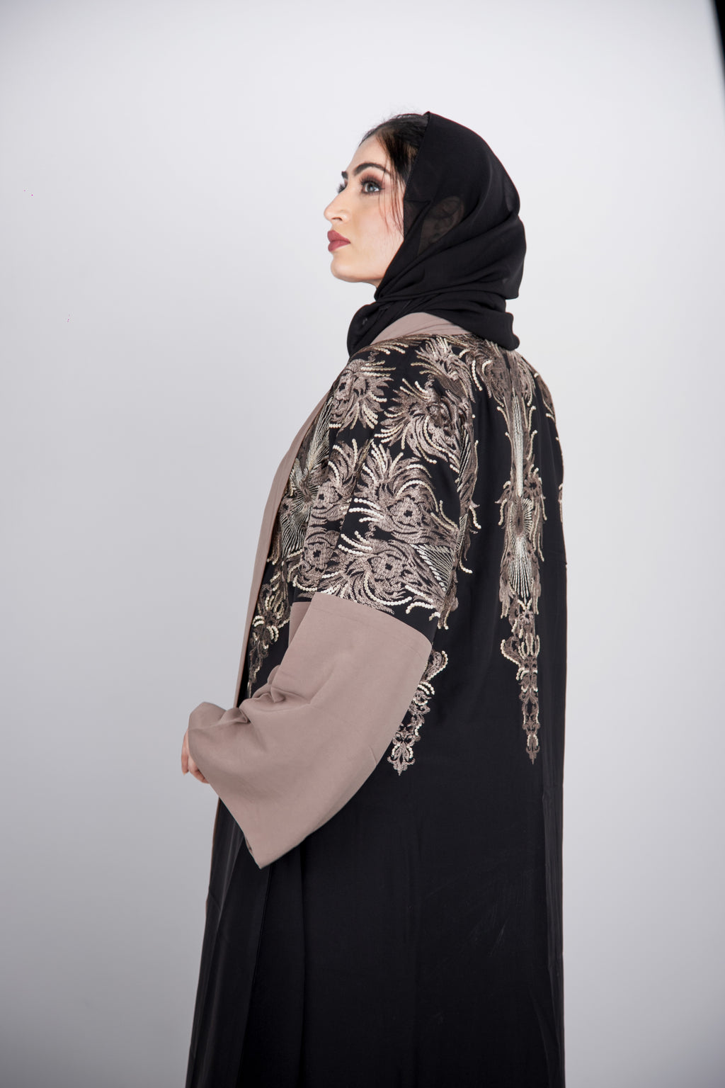 Golden Mirage Embroidered Abaya Size 58