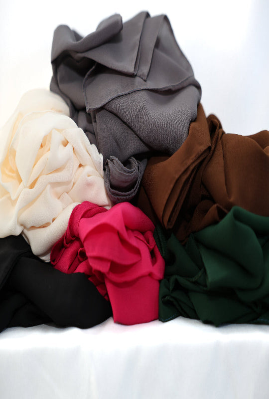 Dujalil Chiffon Hijab Color Black