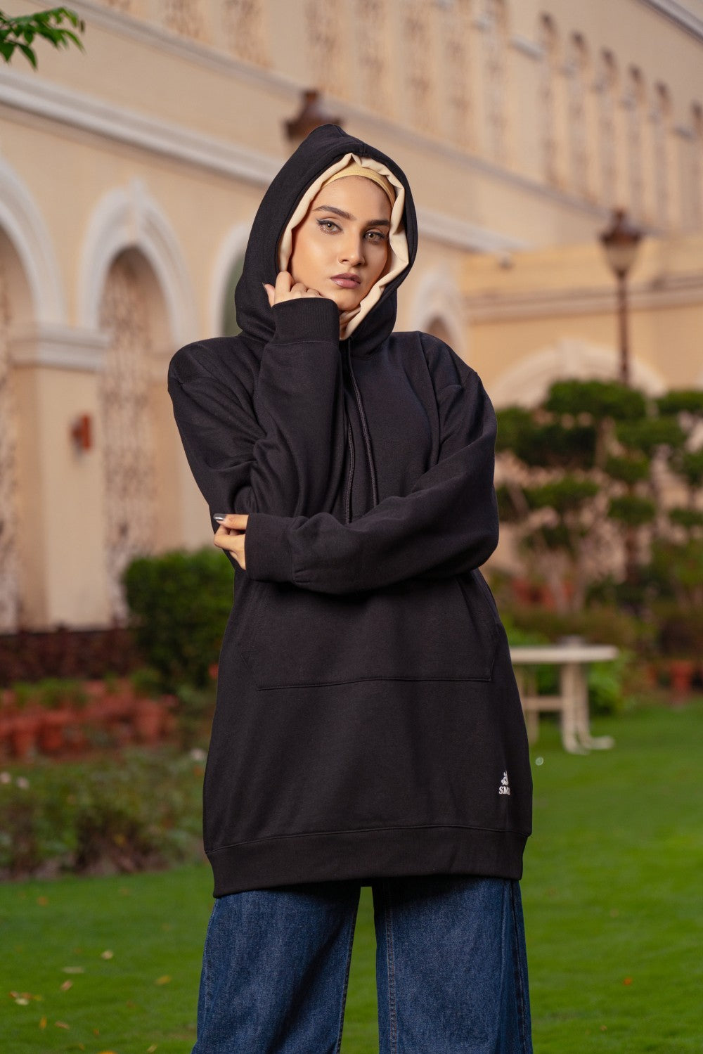 Knee length hoodie sweatshirt hotsell