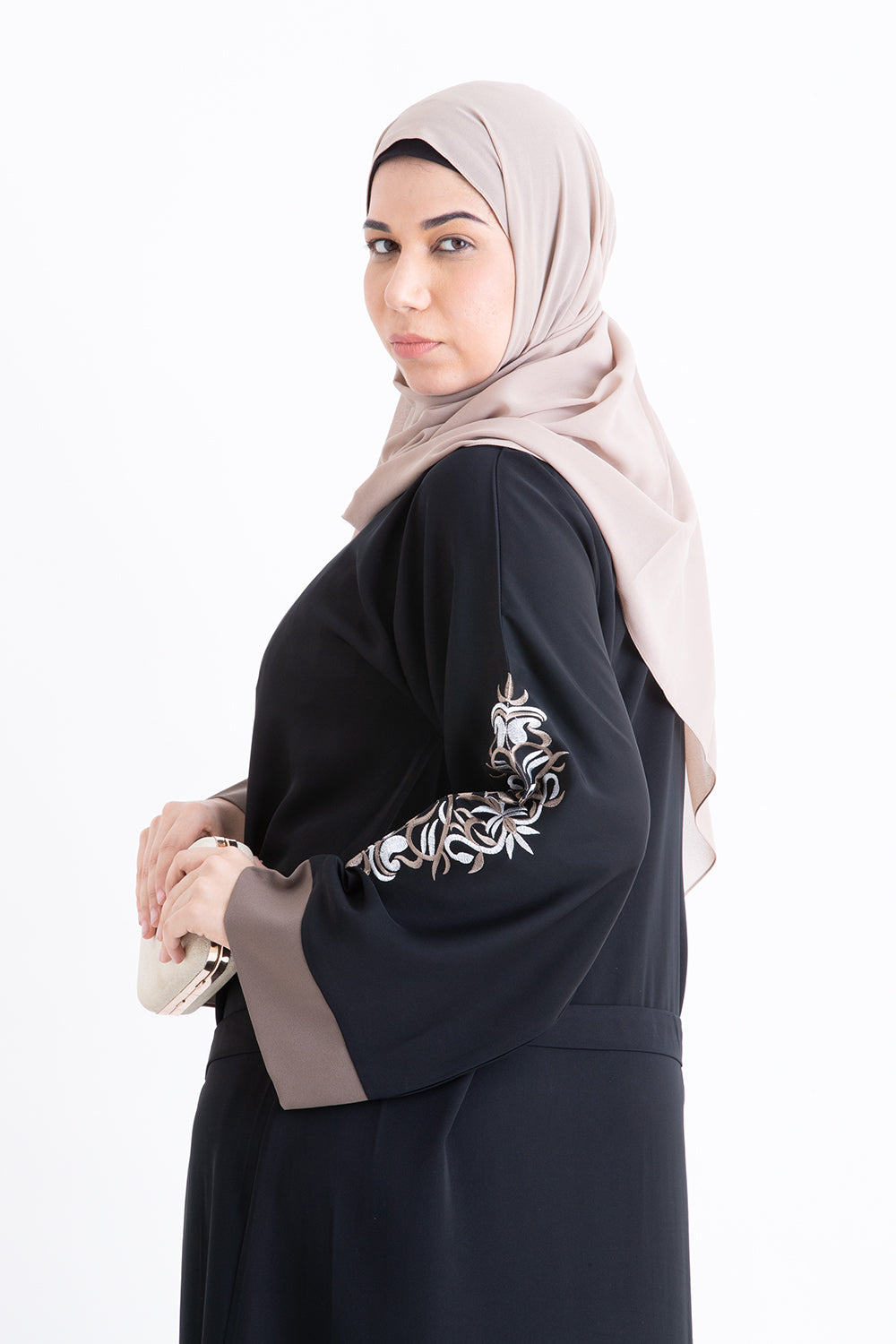 New Eaqiq Embroidered Abaya Size 60