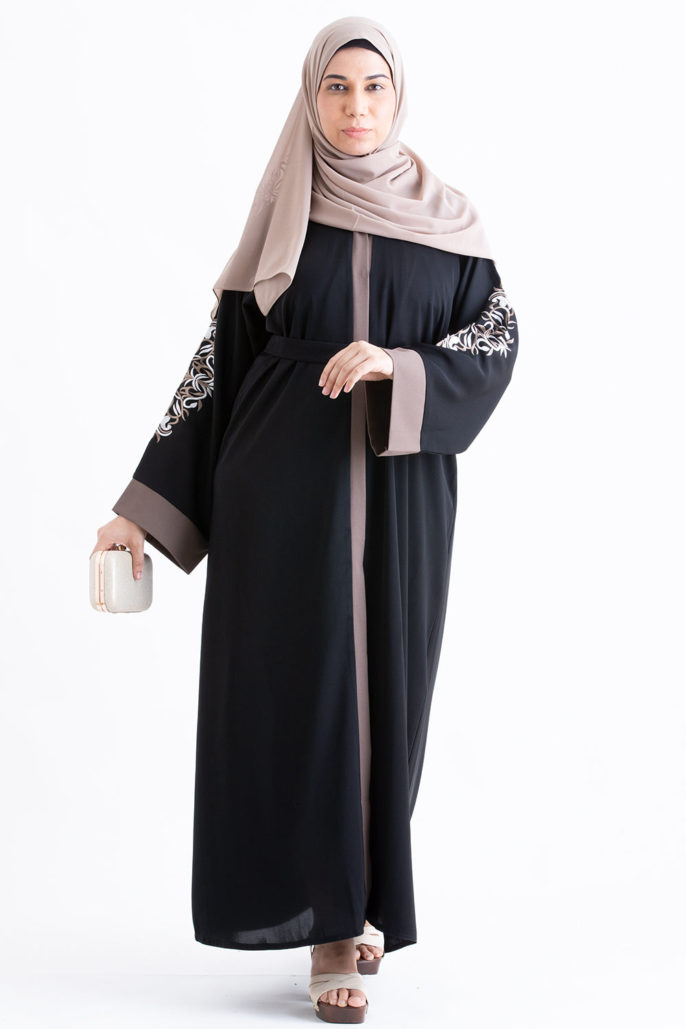 New Eaqiq Embroidered Abaya Size 50