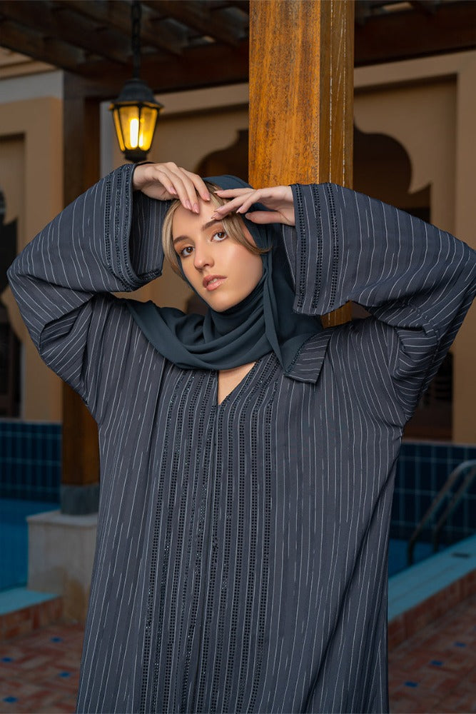 rawda deluxe abaya,open abaya,grey abaya,light weight abaya,black detailing abaya,smamz modest wear,smamz fashion abaya smamz closed abaya