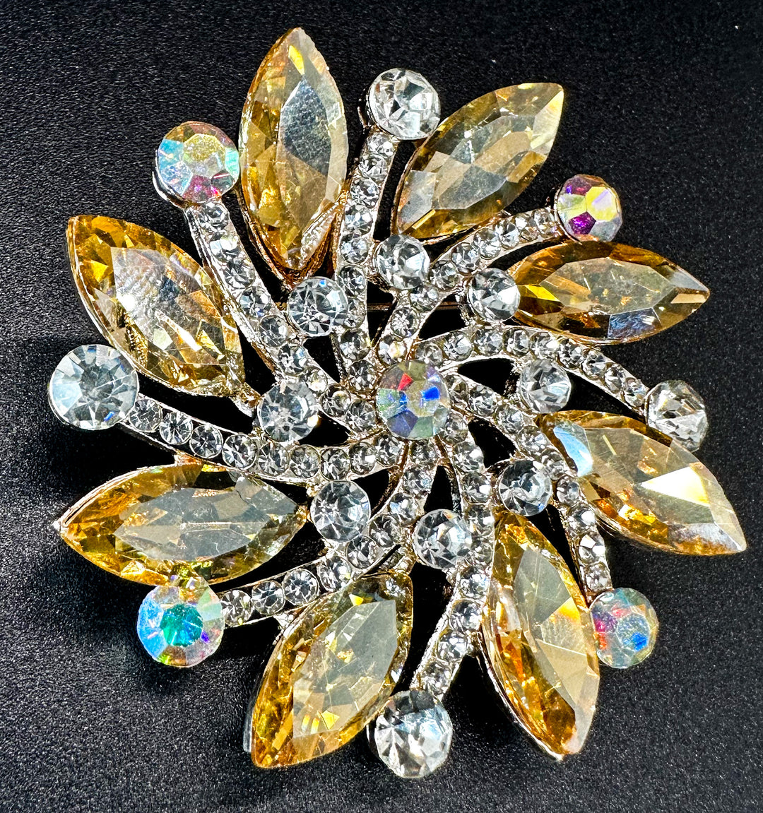 Sculpted Serenity Brooch
