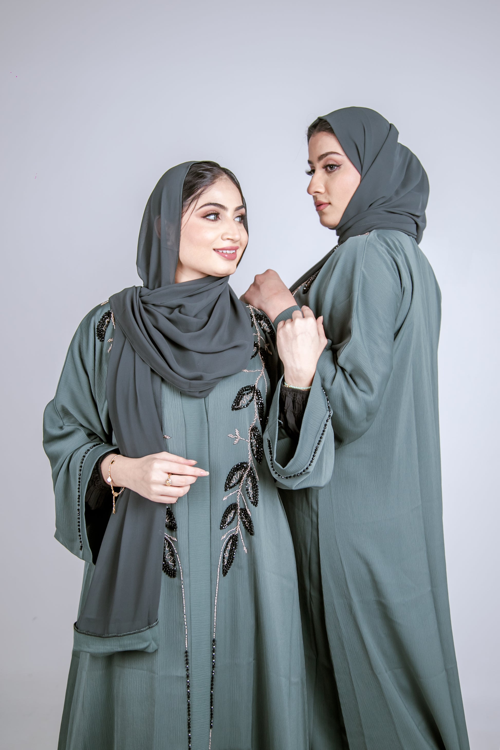 serene abaya,open abaya,green abaya,lush forest abaya,smamz open abaya,modest open abaya