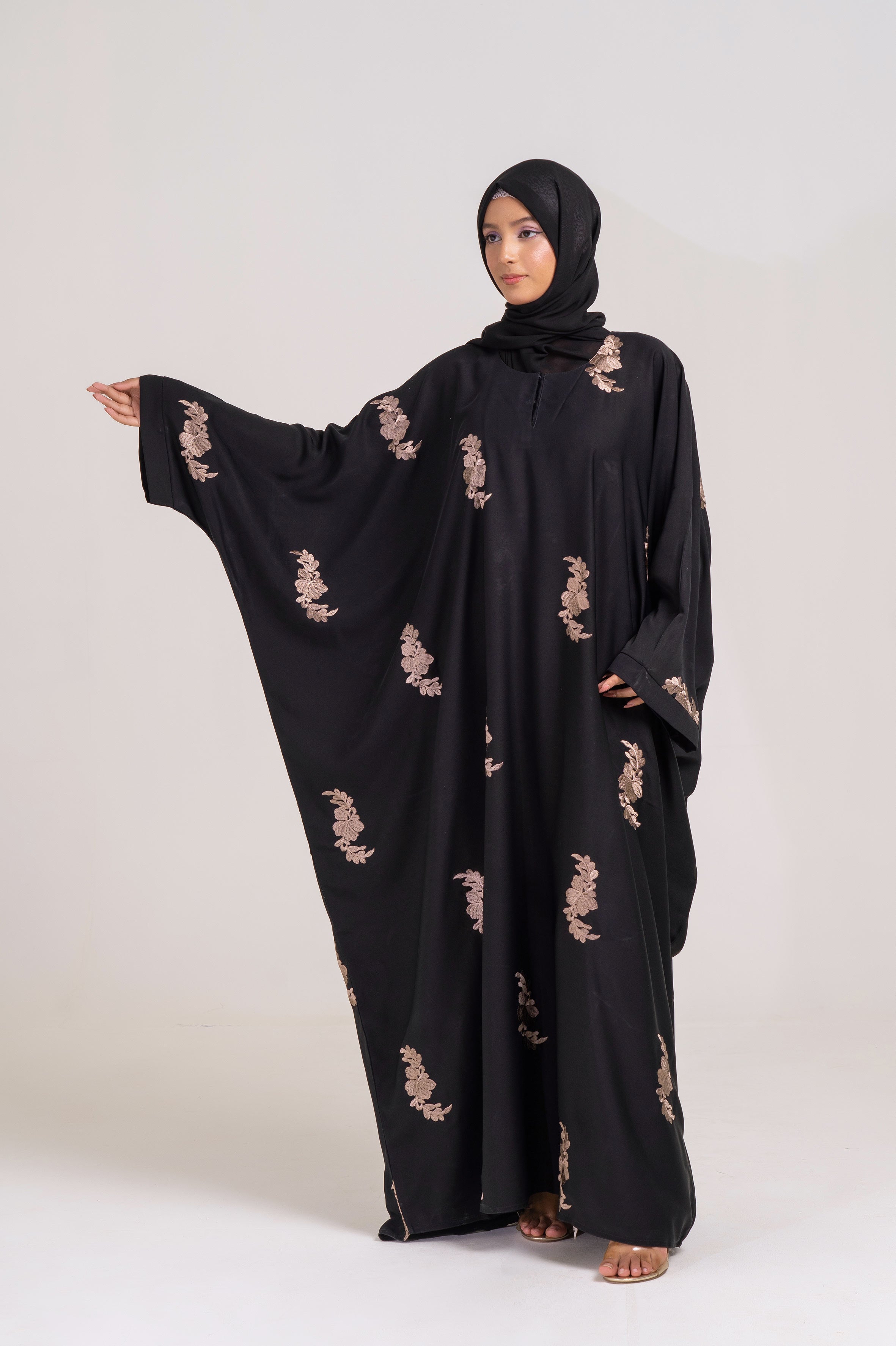 Golden Eclipse Batwing Abaya Size 60