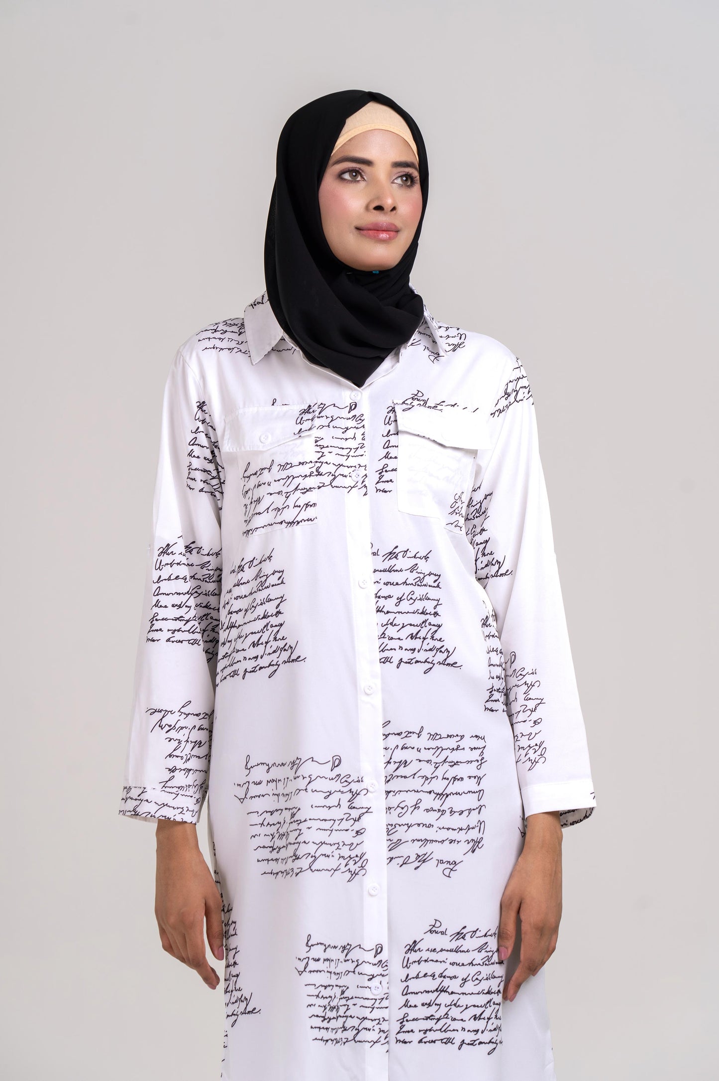 Signature Long Shirt Dress (Black and white)