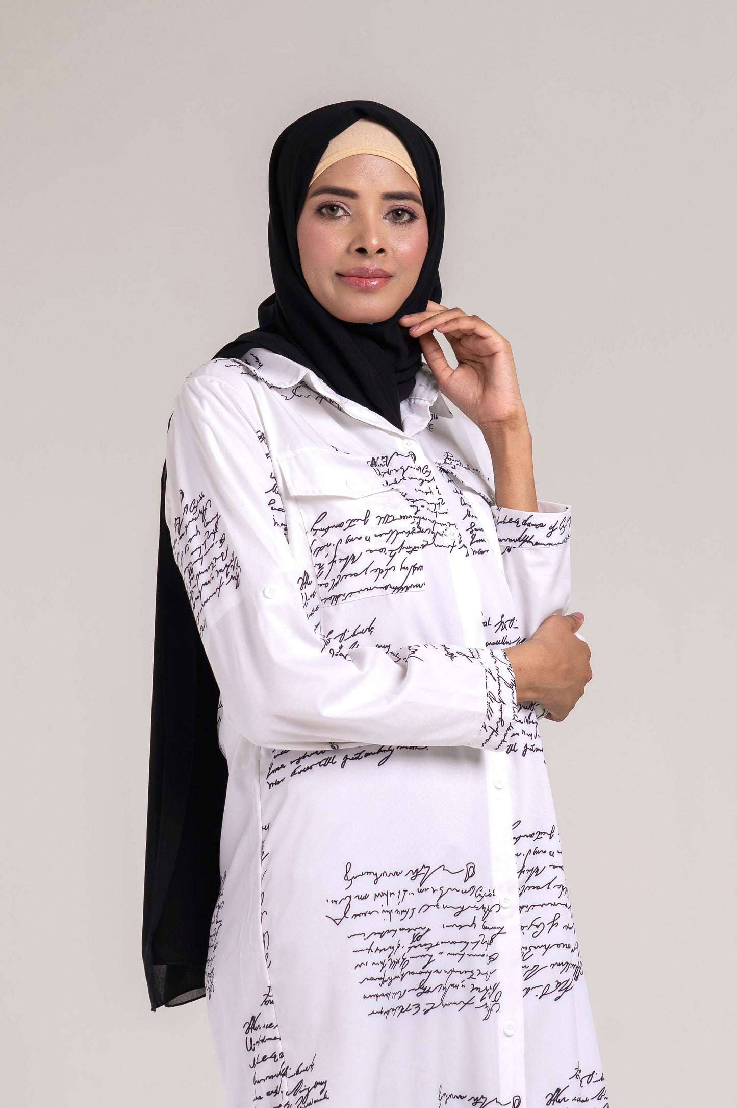 Signature Long Shirt Dress (Black and white)