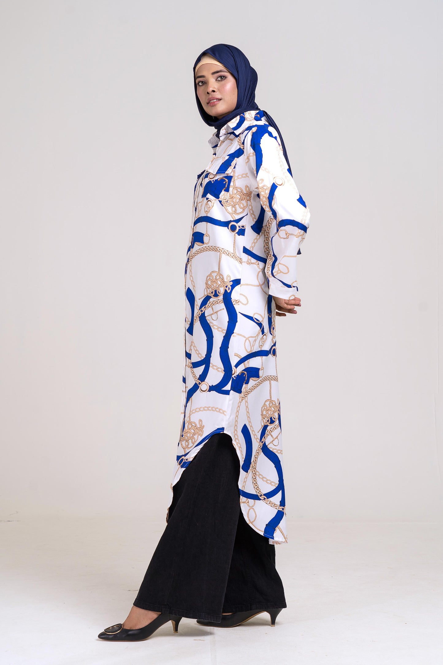 Signature Long Shirt Dress (White and blue)