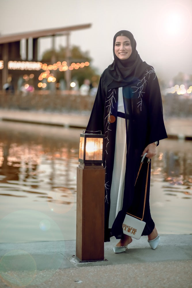 Timeless Threads Kimono Abaya, Kimono Abaya, outer abaya, three piece black , white abaya, inner short sleeve white dress, 3 piece abaya set