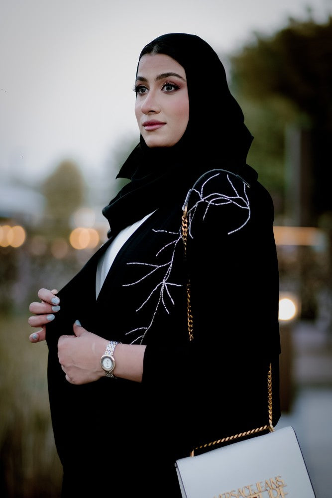 Timeless Threads Kimono Abaya, Kimono Abaya, outer abaya, three piece black , white abaya, inner short sleeve white dress, 3 piece abaya set