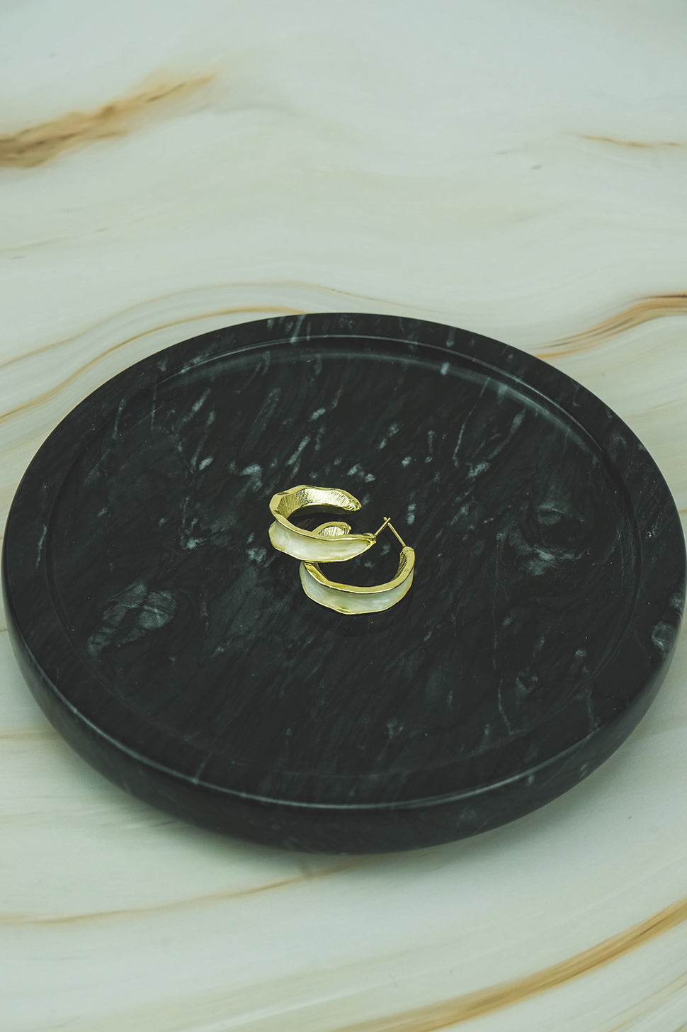 Elegant Hoop-Style Stud Earrings - Cream  