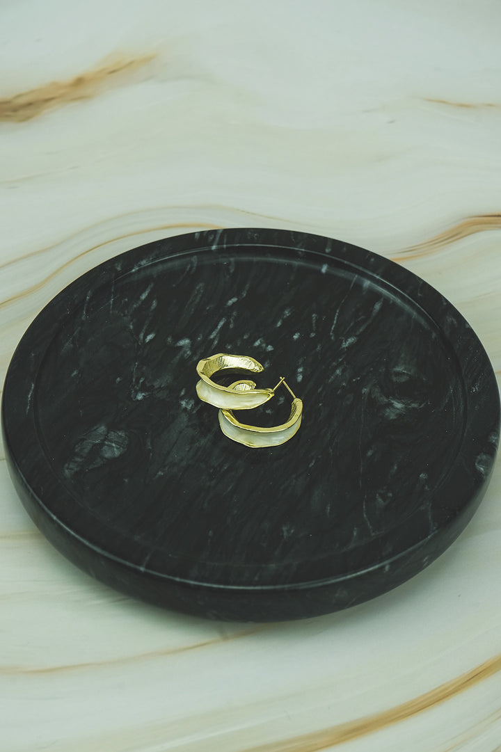 Elegant Hoop-Style Stud Earrings - Cream  