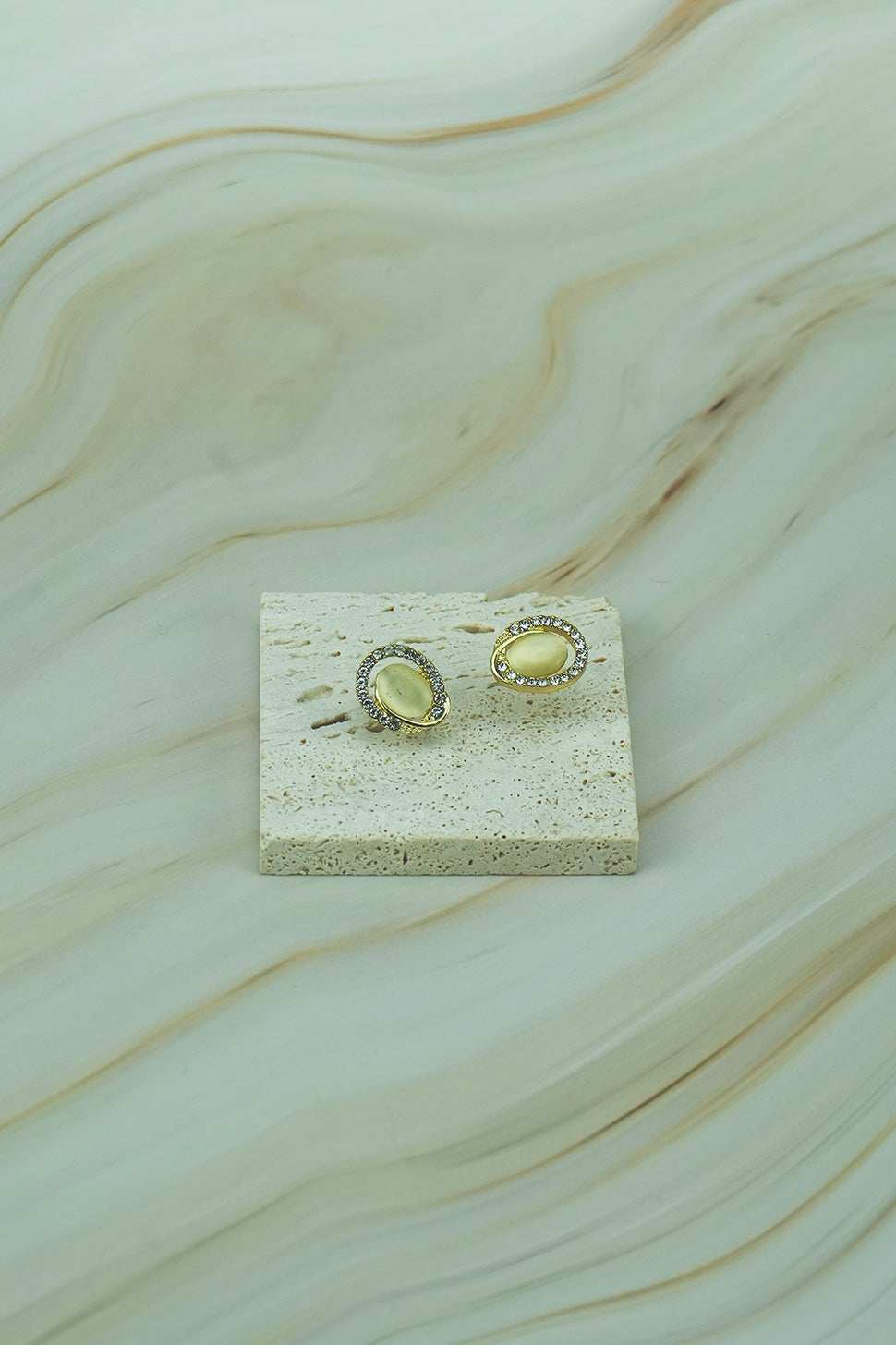 Gold-Plated Cat’s Eye Stud Earrings Title Default Title