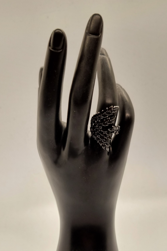 Trendy Black Ring