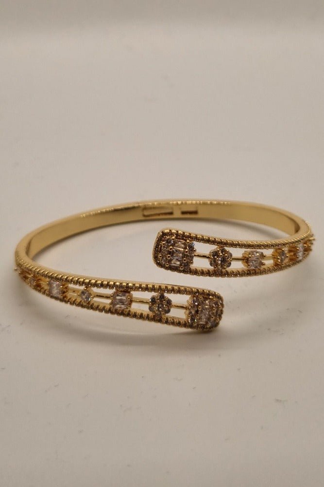 Gold Bracelet Set