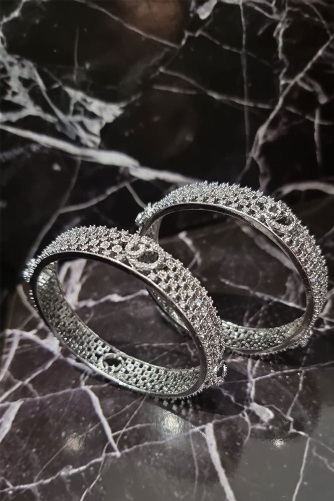 Haya Silver Bangle