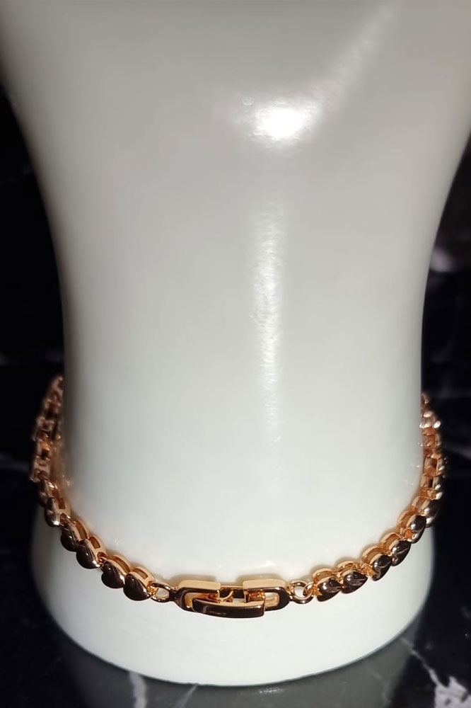 Sparkling Gold Chain Bracelet